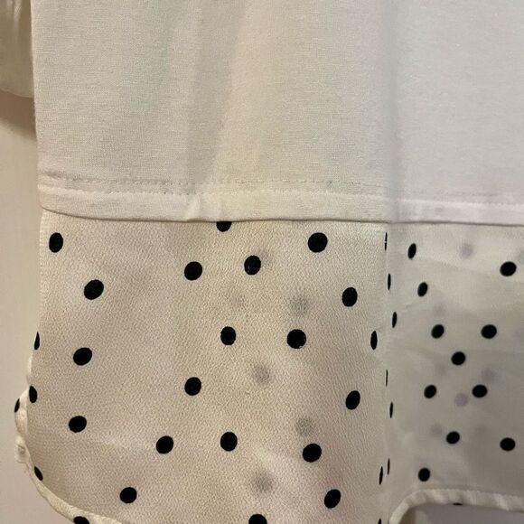 Vince Camuto Women’s White Top Polka Dot Extended Bottom Medium - Picture 4 of 13